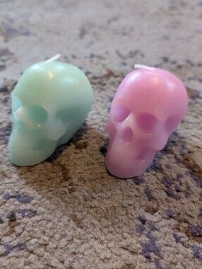 Set Of 2 Skull Candles Blue And Purple Gothic Emo Halloween Spooky *UNUSED*